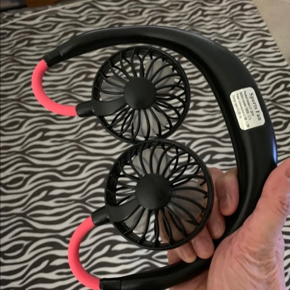 Rechargeable USB Neckband Cooling Fan - Picture 6 of 10